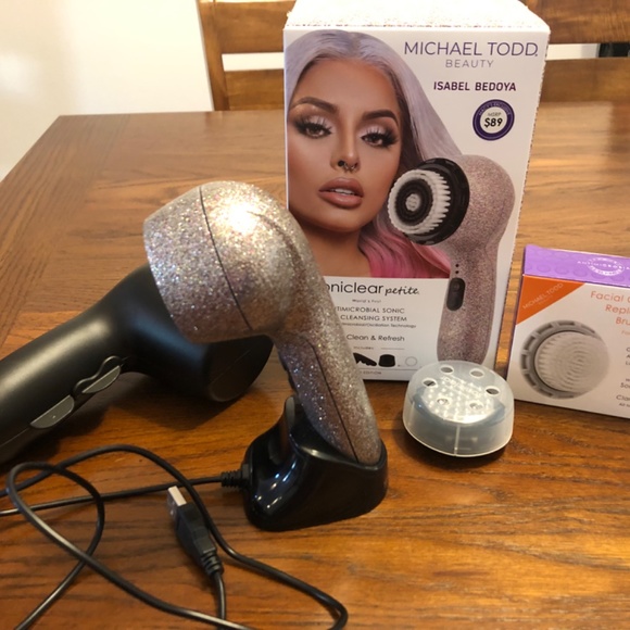 Soniclear Petite skin cleansing system - Picture 7 of 7